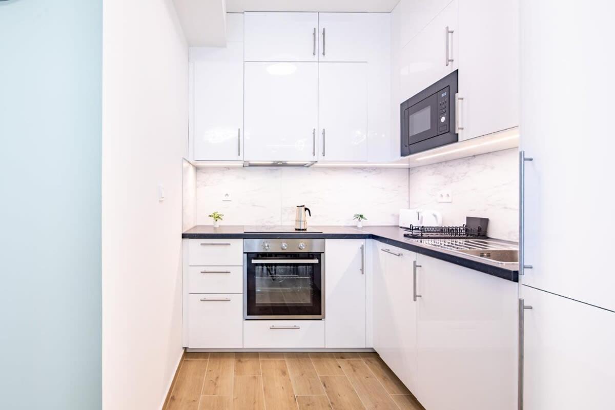 Free Parking - Balcony - Sunny - New Apartment Budapest Exterior photo
